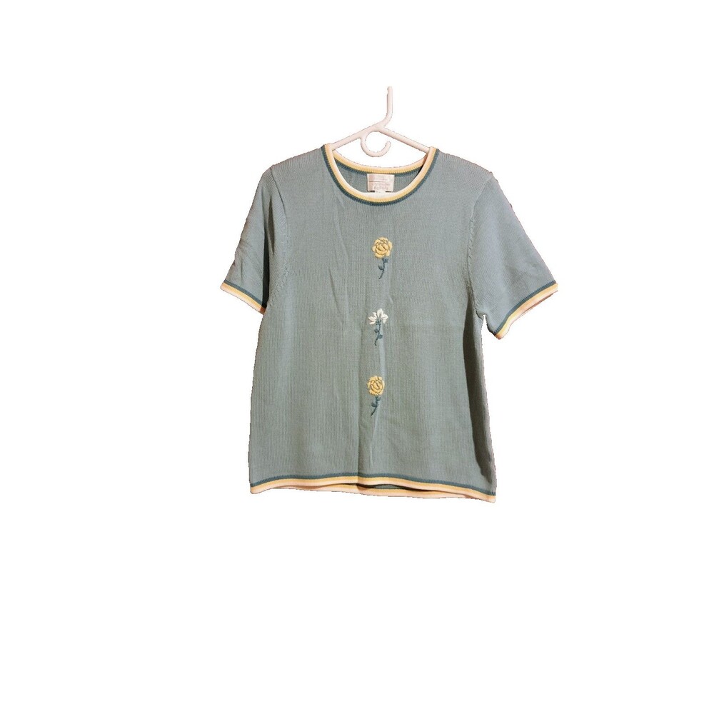 Chrispher & Banks Women’s Embroidered Short Sleeve Sweater Cottagecore Sz M